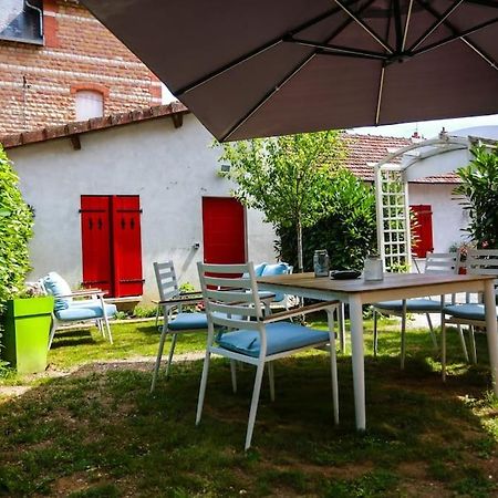 F3 80 M2 Longere Plain Pied Au Centre Auxonne. Villa Eksteriør bilde