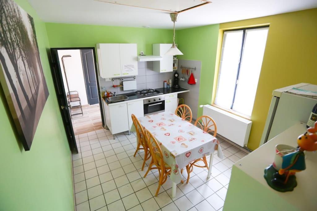 F3 80 M2 Longere Plain Pied Au Centre Auxonne. Villa Eksteriør bilde